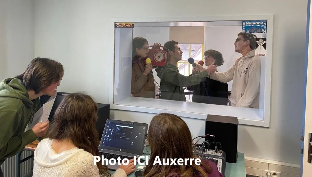 Journée mondiale de la radio (13 02 2025)