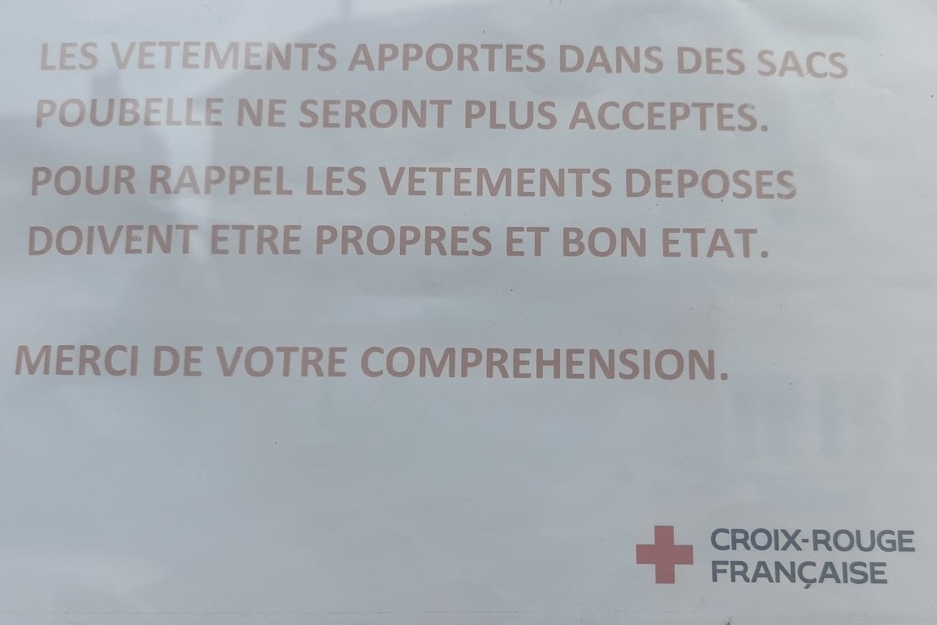 2025 07 18 (Saturation des vestiboutiques) (4) R