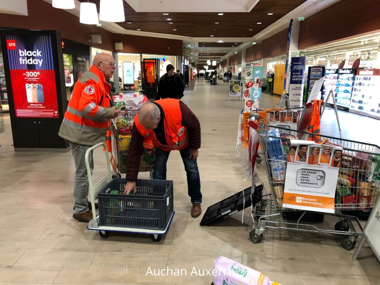 Collecte alimentaire 2025 (Auchan Auxerre)